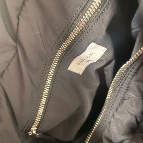 Aritzia Black Textured Shoulder Bag - Picture 7 of 8